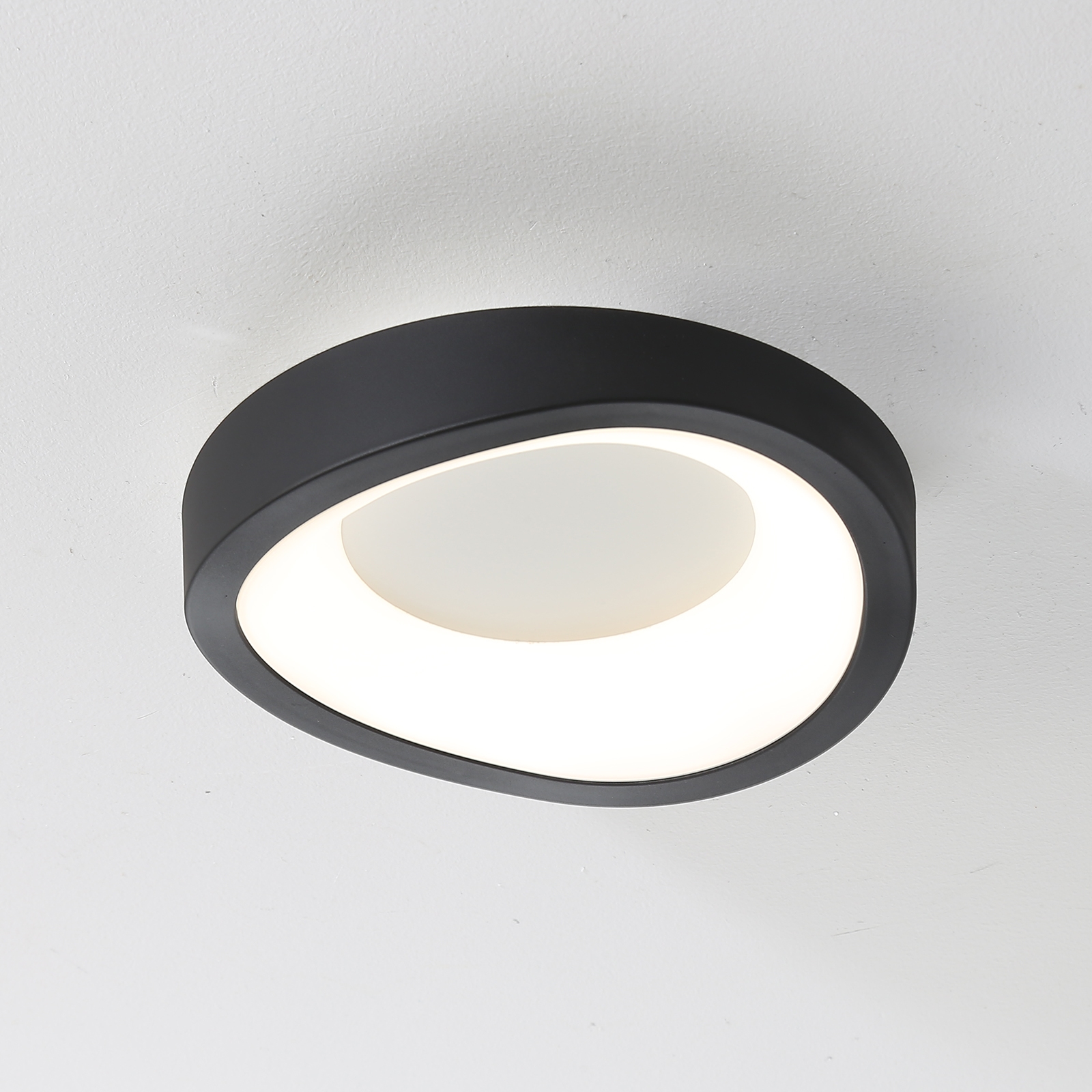 LED Flush Mount Ceiling Light Black 4000K 10W  8-inch Round